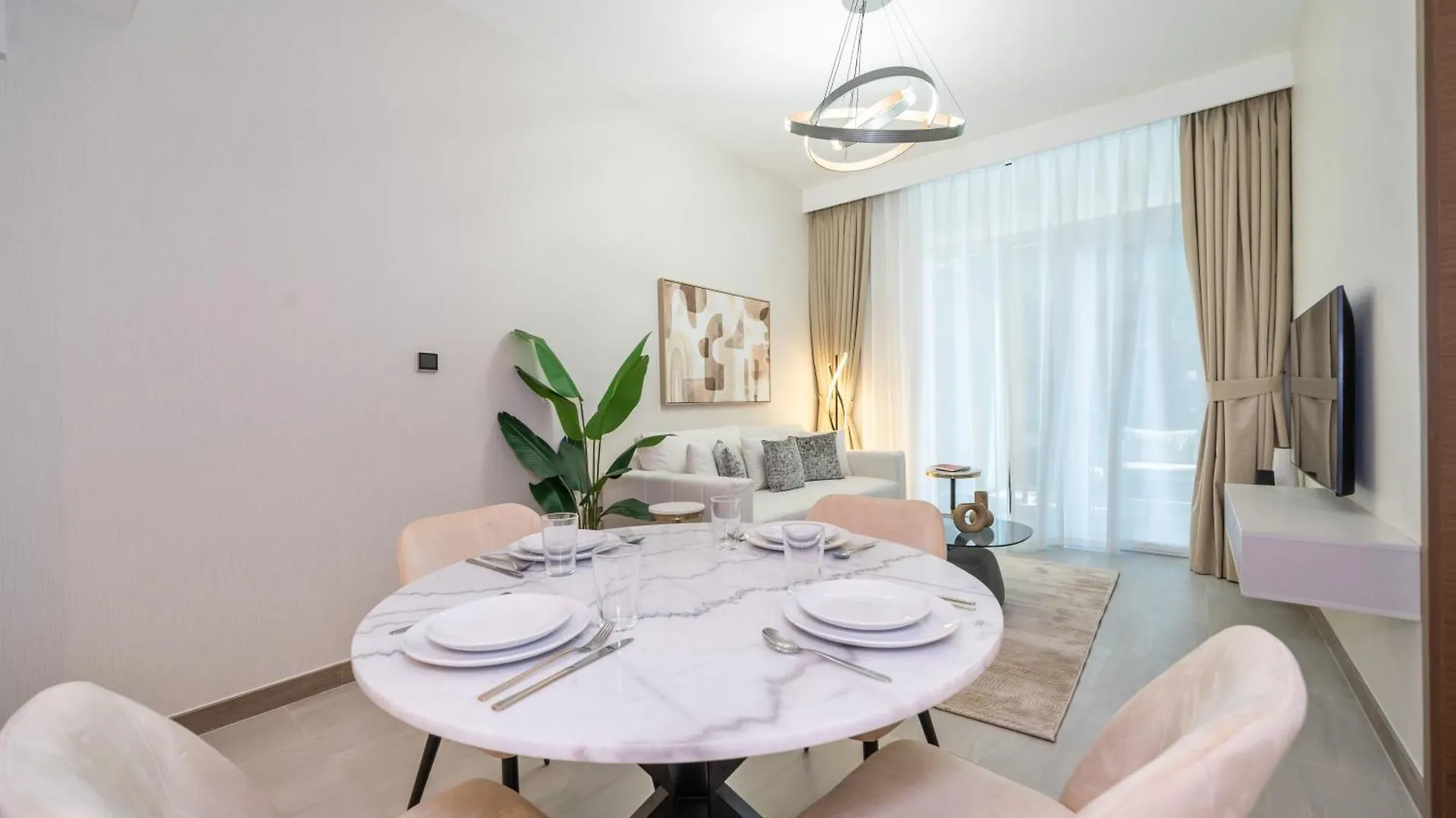 شقة 1Br Missoni Masterpiece Elegant Living With Style دبي