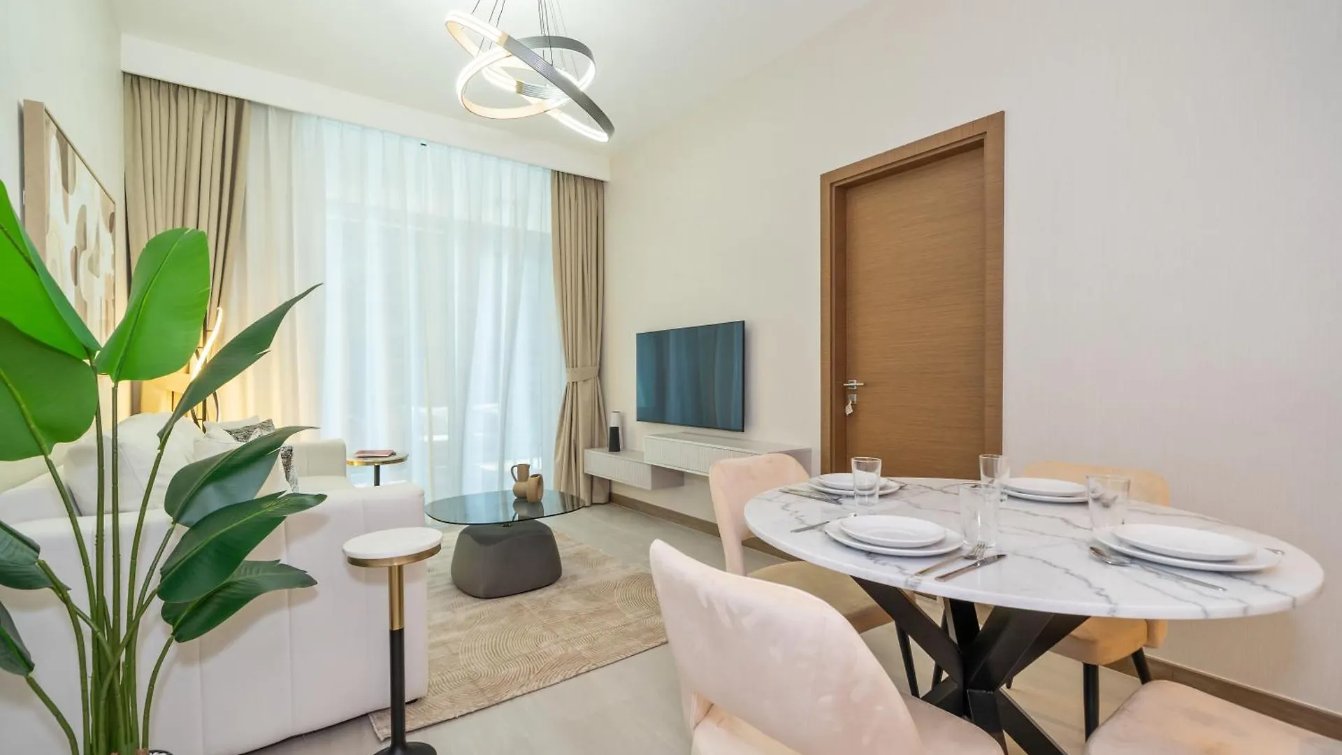 شقة 1Br Missoni Masterpiece Elegant Living With Style دبي